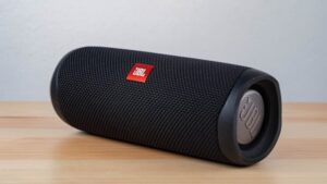 Bose SoundLink Flex — Waterproof Speaker Deal